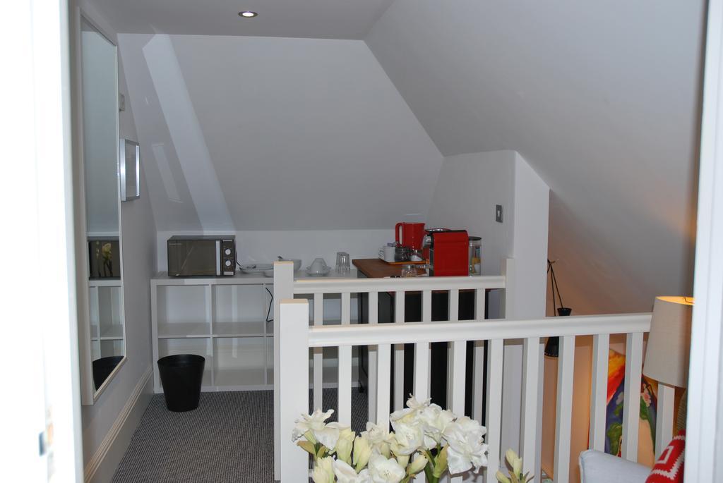 Bed and Breakfast Montpellier House Newport Pagnell Exterior foto